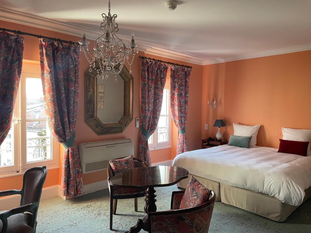 Hotel Chateau Des Jacobins Agen Esterno foto