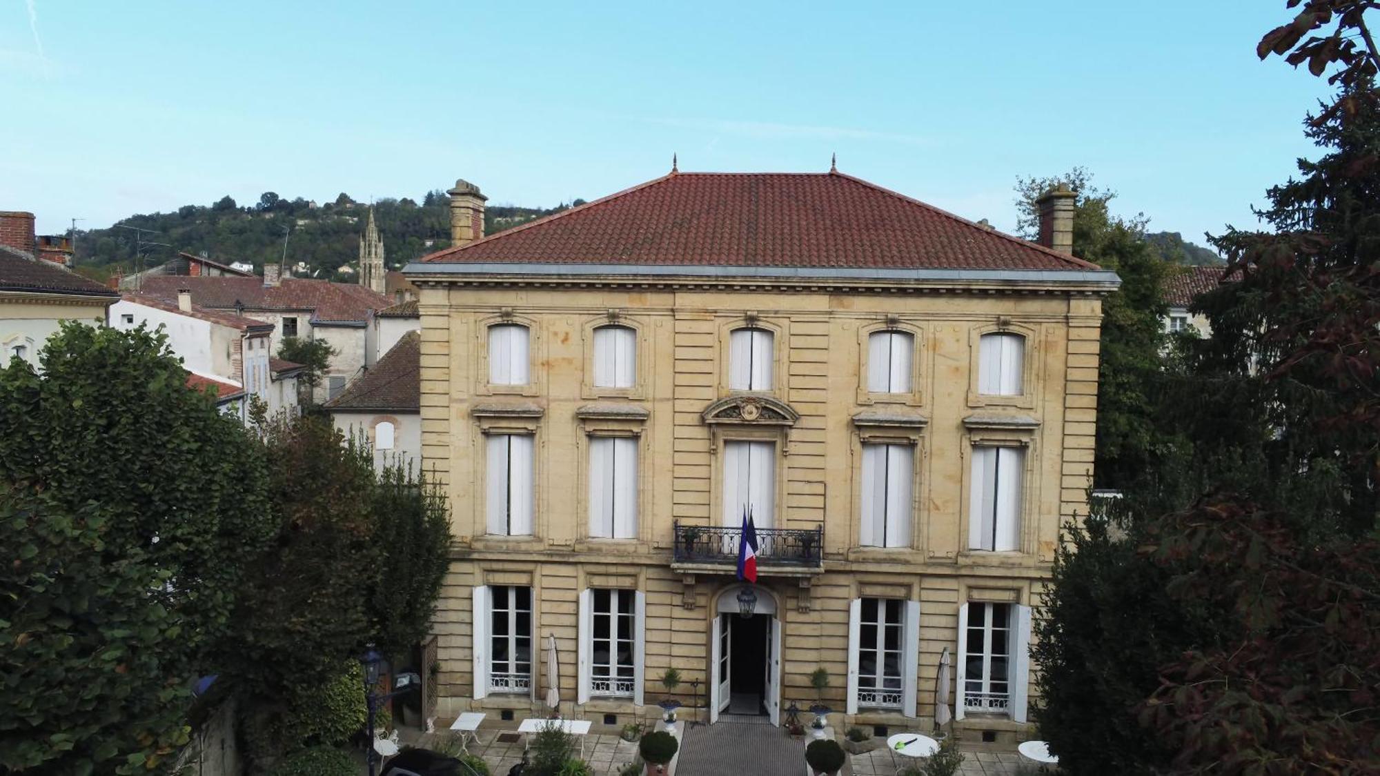 Hotel Chateau Des Jacobins Agen Esterno foto